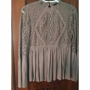 American Eagle long sleeve shirt