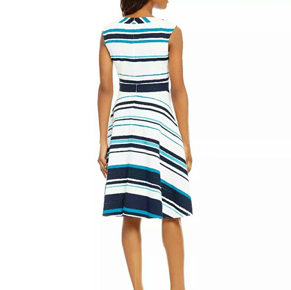 Striped party/wedding/special occasion dress - Picture 2 of 6