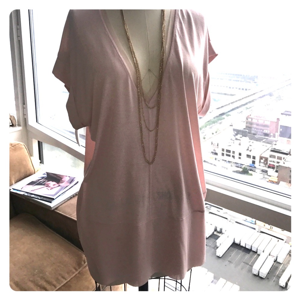 Short sleeve top
