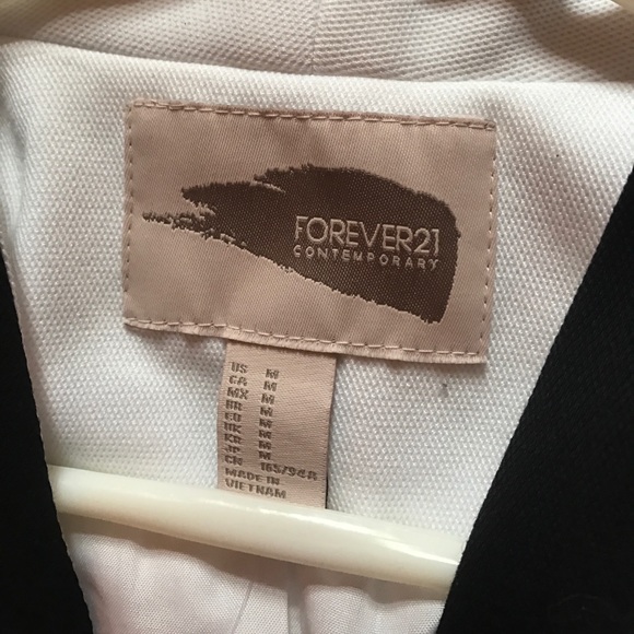 Forever 21 career jacket - Picture 5 of 7