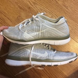 Nike free flyknit 5.0