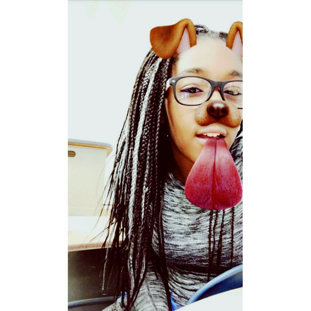 Meet your Posher, Jade