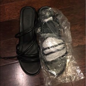 BRAND NEW UO SANDALS WITH THE BOX!!