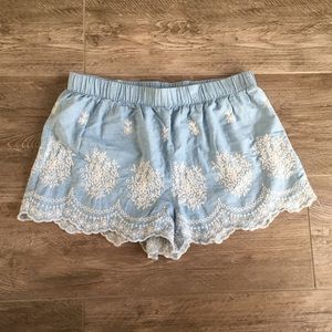 Alya Shorts