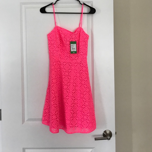 Lilly Pulitzer Dresses & Skirts - NWT Lilly Pulitzer Lace Dress