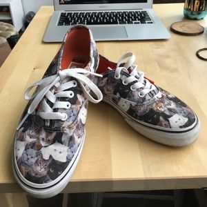 ASPCA Authentic Cat Vans