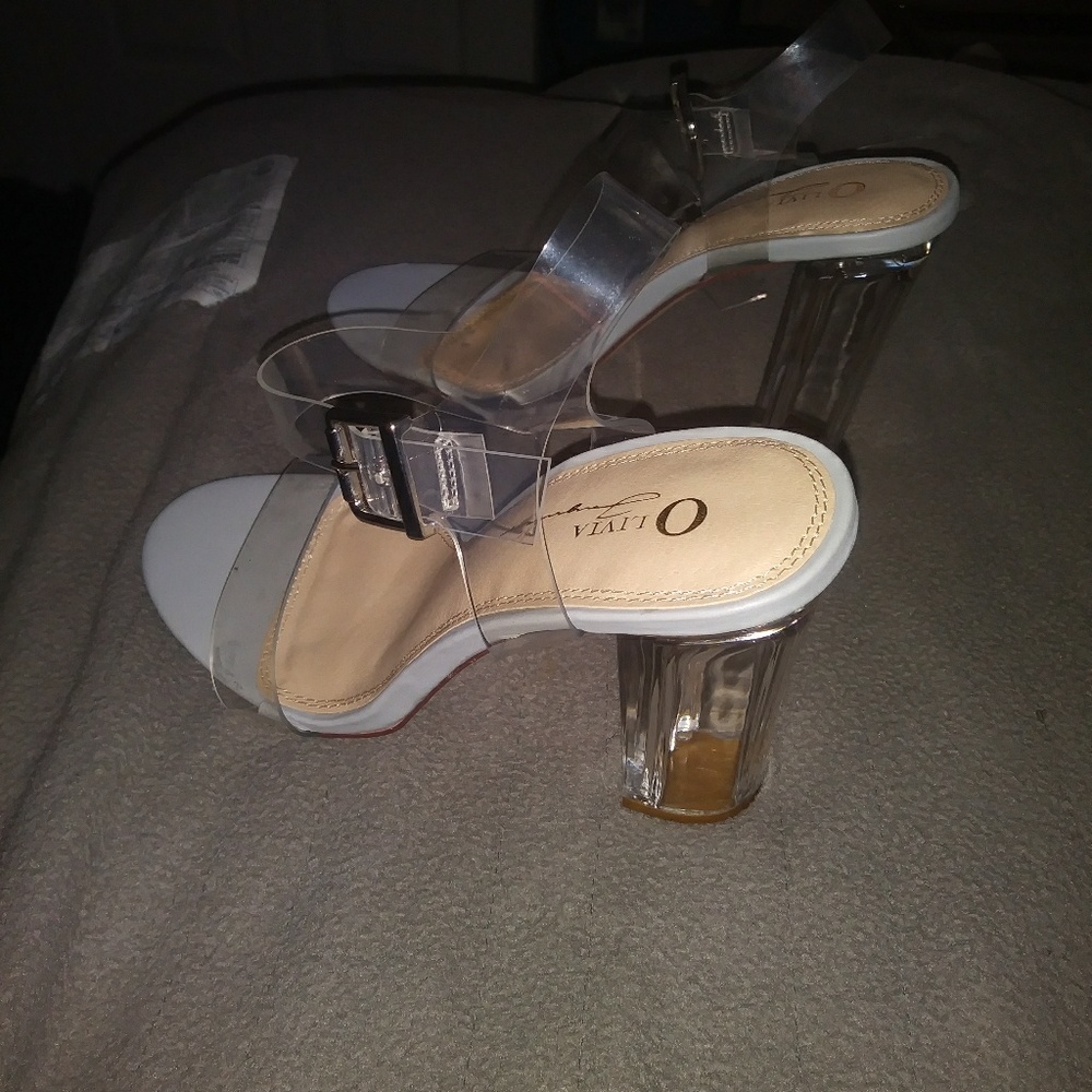 Shoes that was worn one time to dsugthers wedding