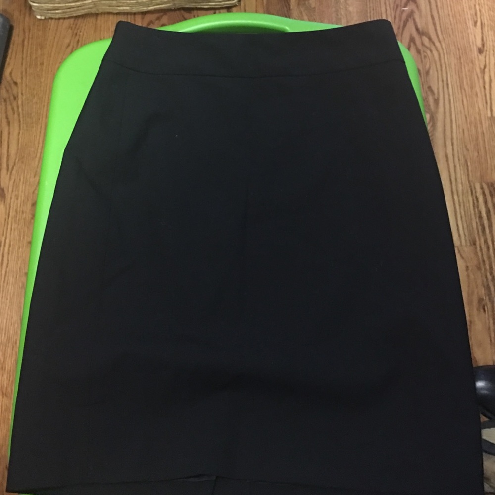 Black BR skirt