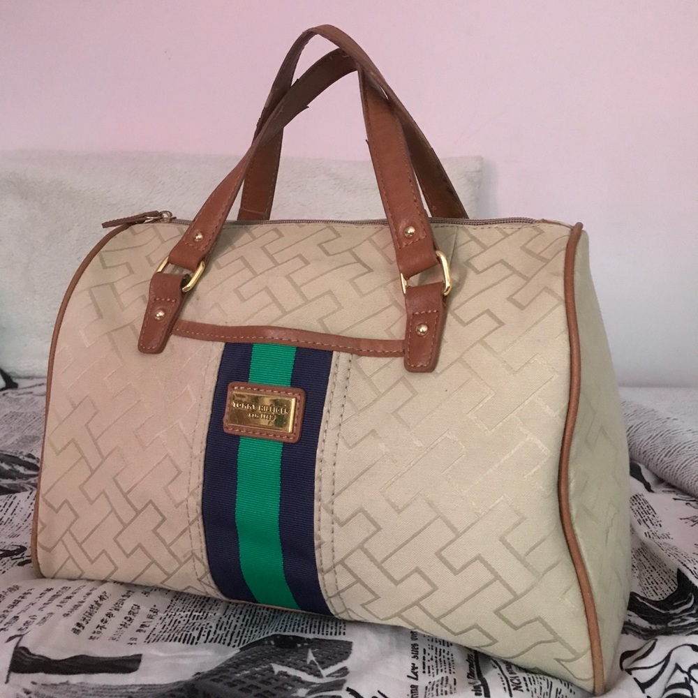 Tommy Hilfiger handbag