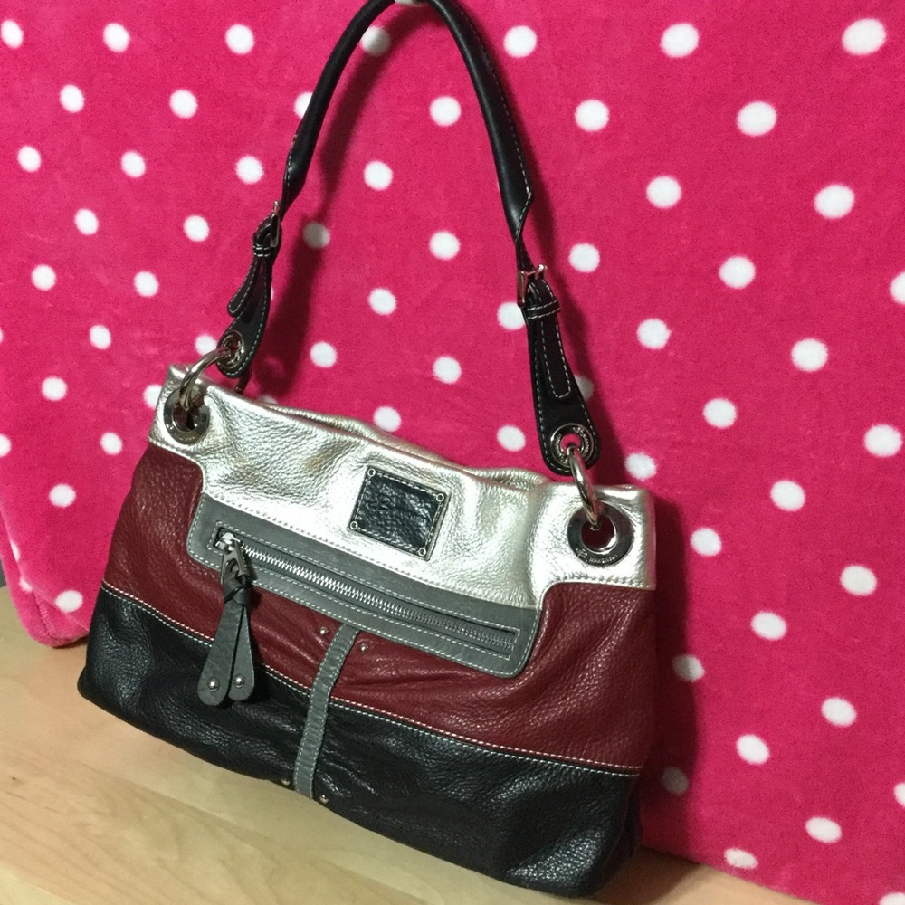 🆕 B Makowsky Leather Purse