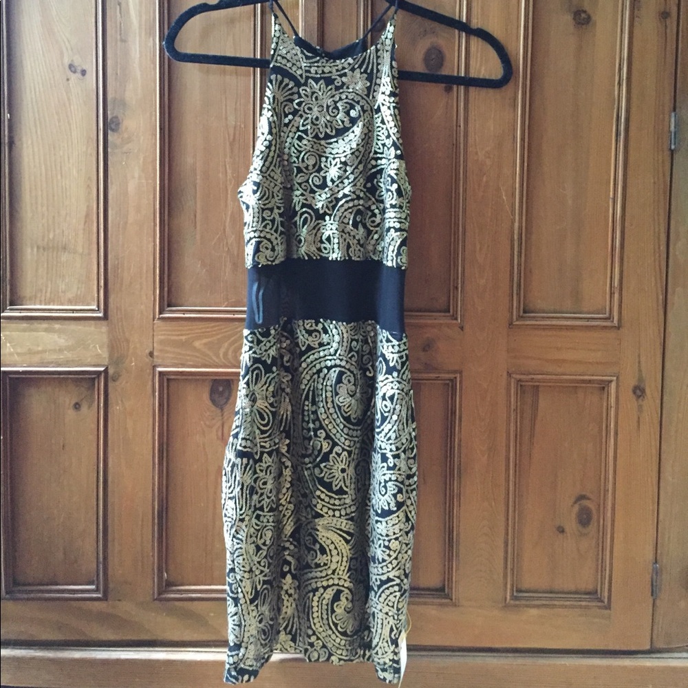 Gold bodycon party dress