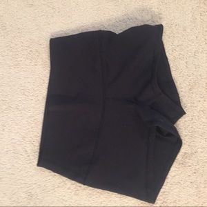 Lulu Athletica Boogie roll down shorts