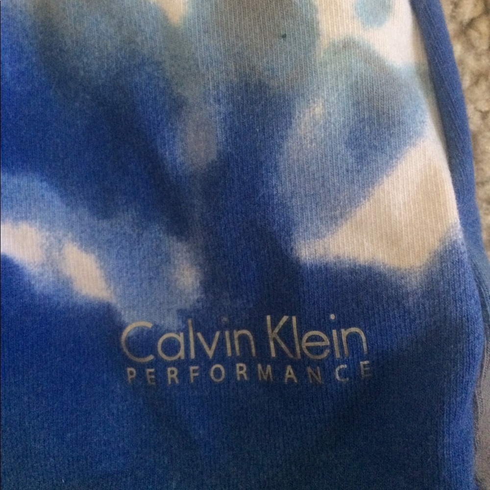 Calvin Klein Tank - Picture 2 of 3