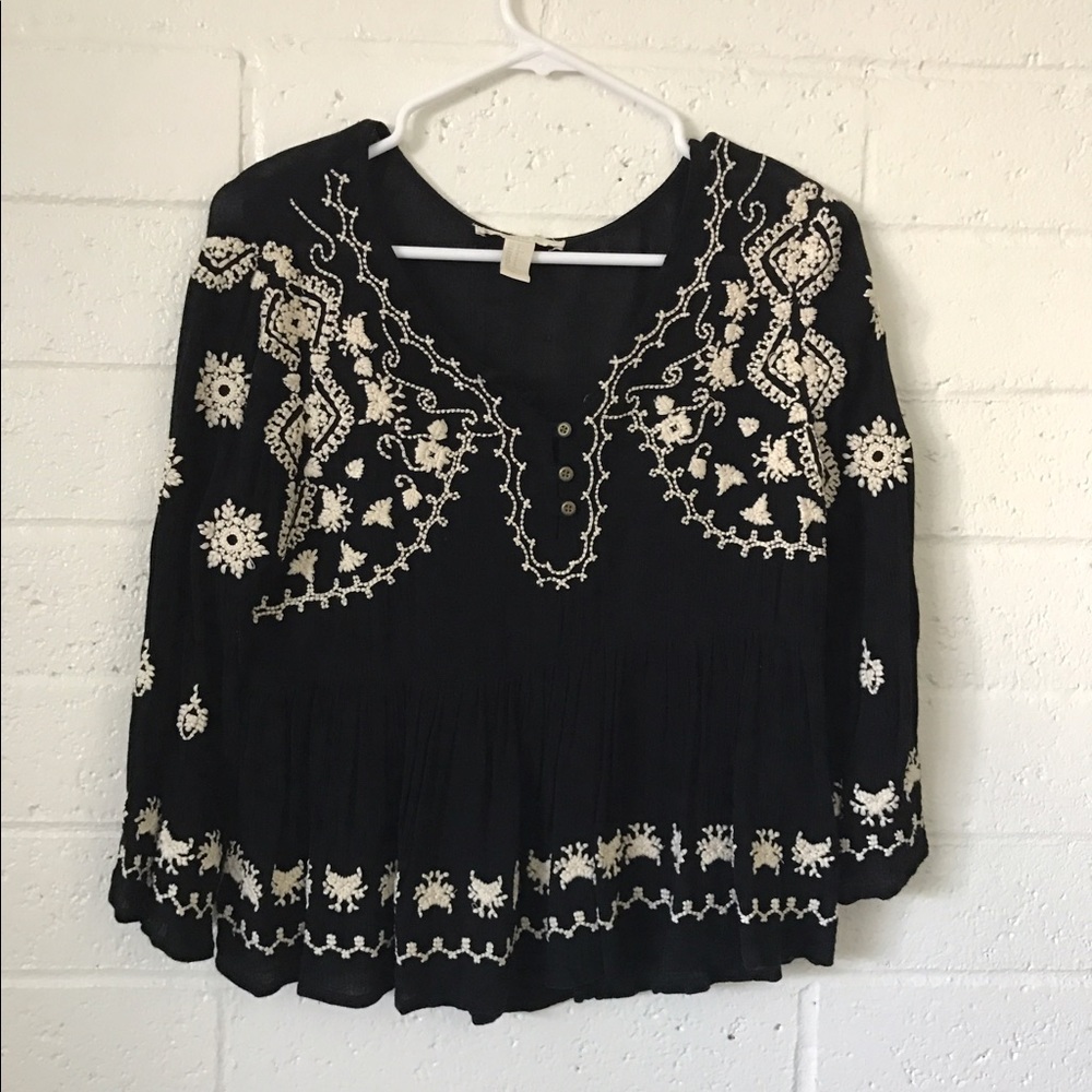 Black Flowy Embroidered Top