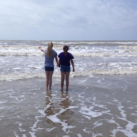 Meet your Posher, Abby - Picture 1 of 1