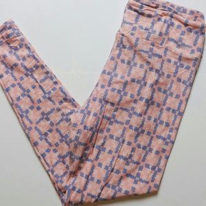 LuLaRoe Pants - LAST CHANCE - LuLaRoe Cross Stitch Leggings TC LuLaRoe Pants - LAST CHANCE - LuLaRoe Cross Stitch Leggings TC