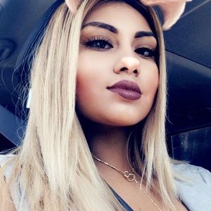 Meet your Posher, Janeth