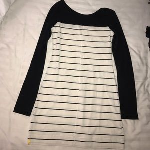 Lolë long sleeve midi body con dress