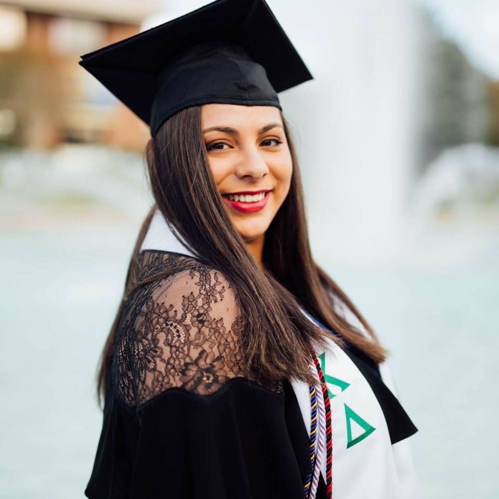 Meet your Posher, Briana