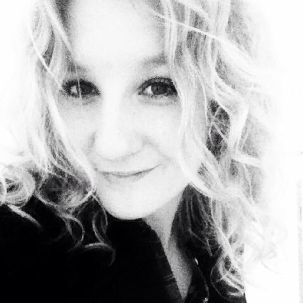 Meet your Posher, Ina