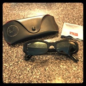 Ray Ban Black Sun Glasses