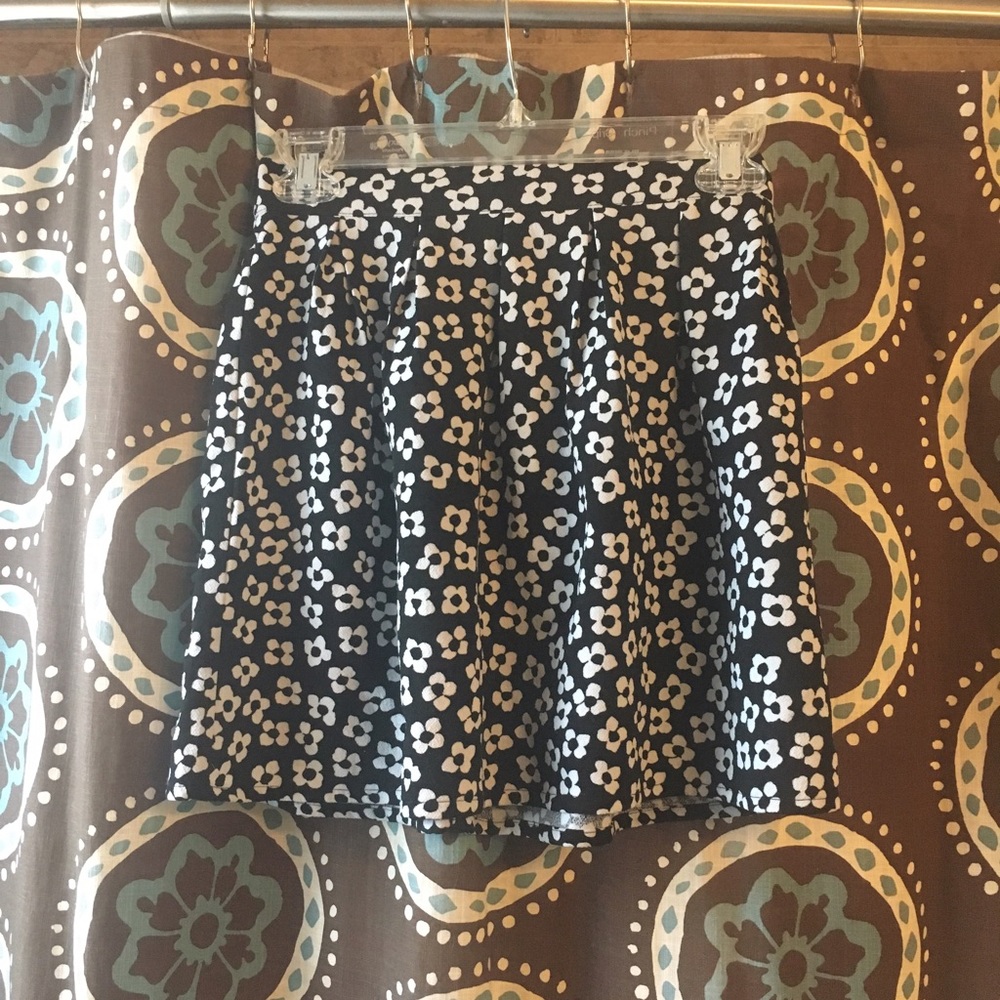 Floral Zip Up Skirt