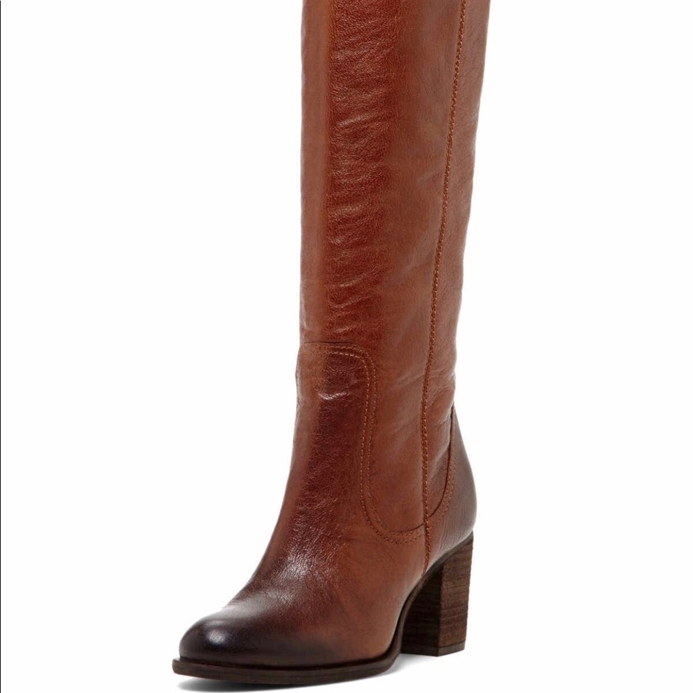 Vince Camuto Gettila Tall Leather Boot Size: 39/9