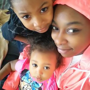 Meet your Posher, Carlisha