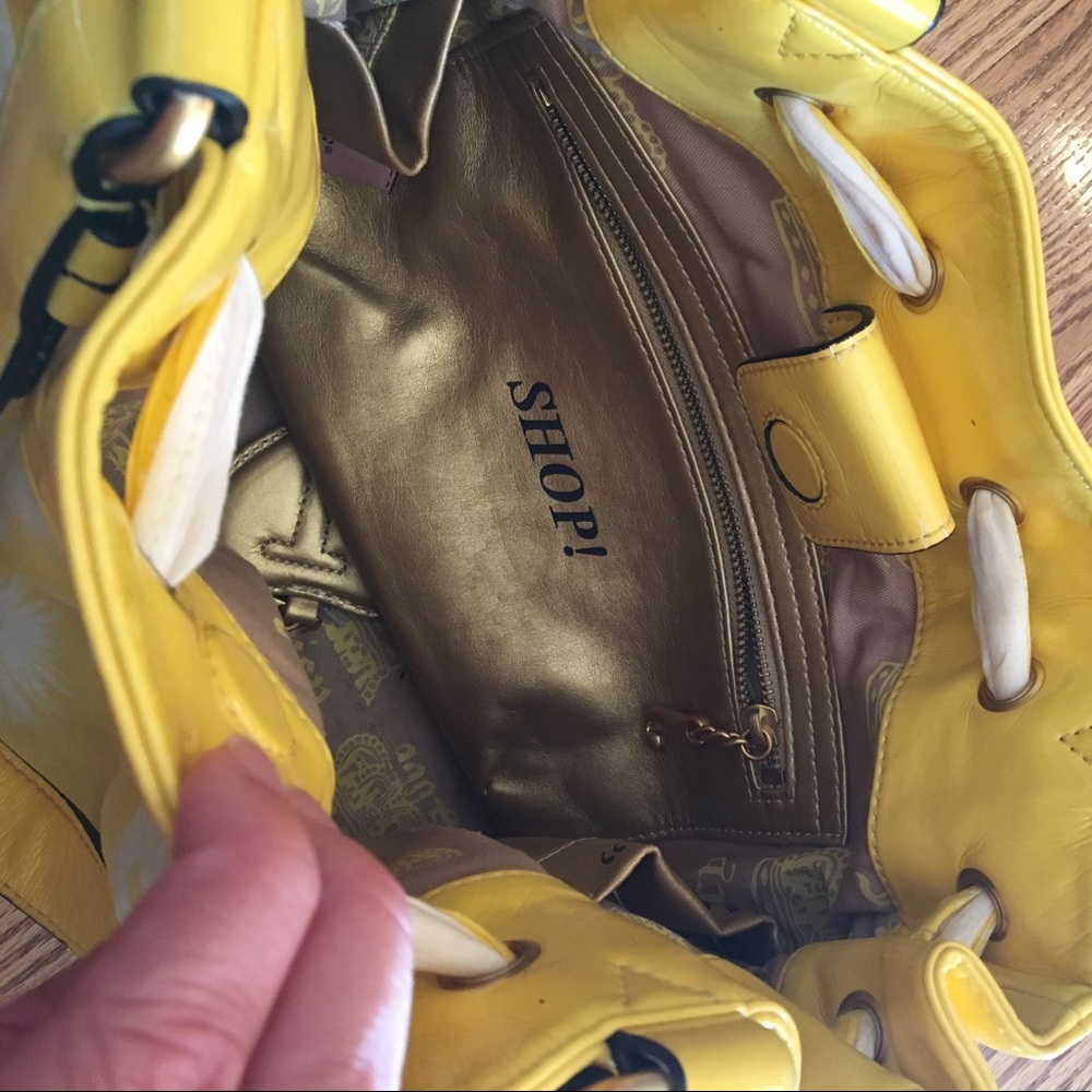Purse - Picture 2 of 4