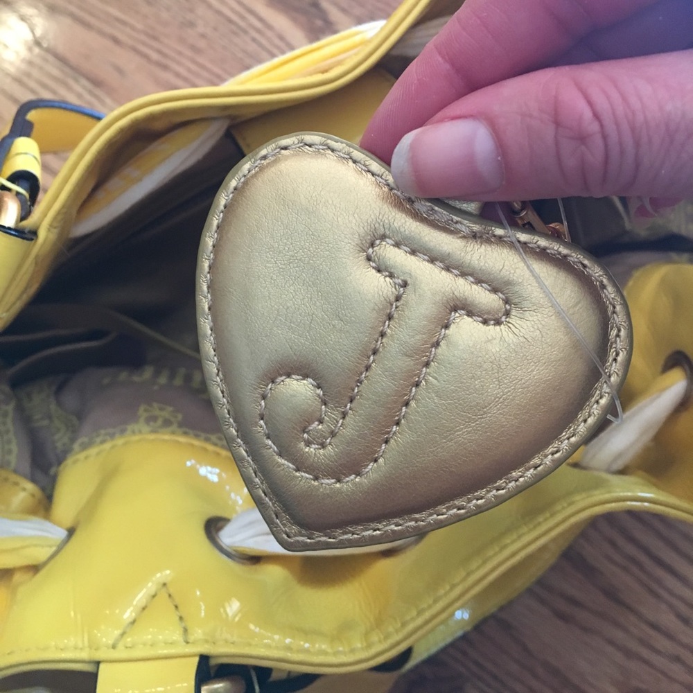 Purse - Picture 3 of 4