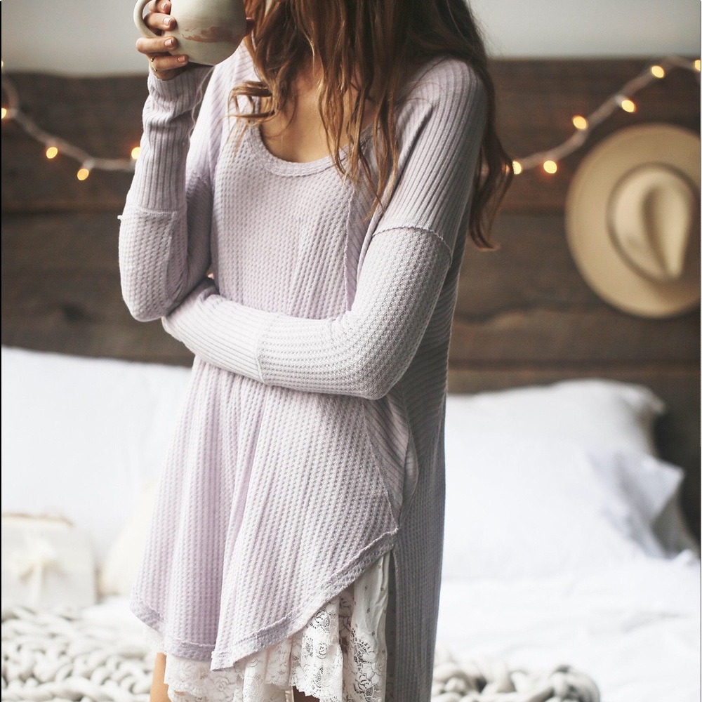 Free people Ventura Thermal top in Lilac!