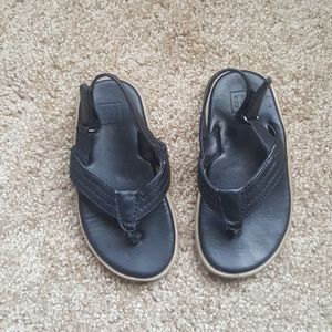 Gap toddler sandals