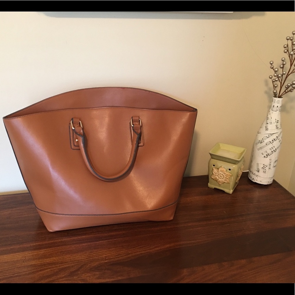 Brown leather tote bag/shoulder bag