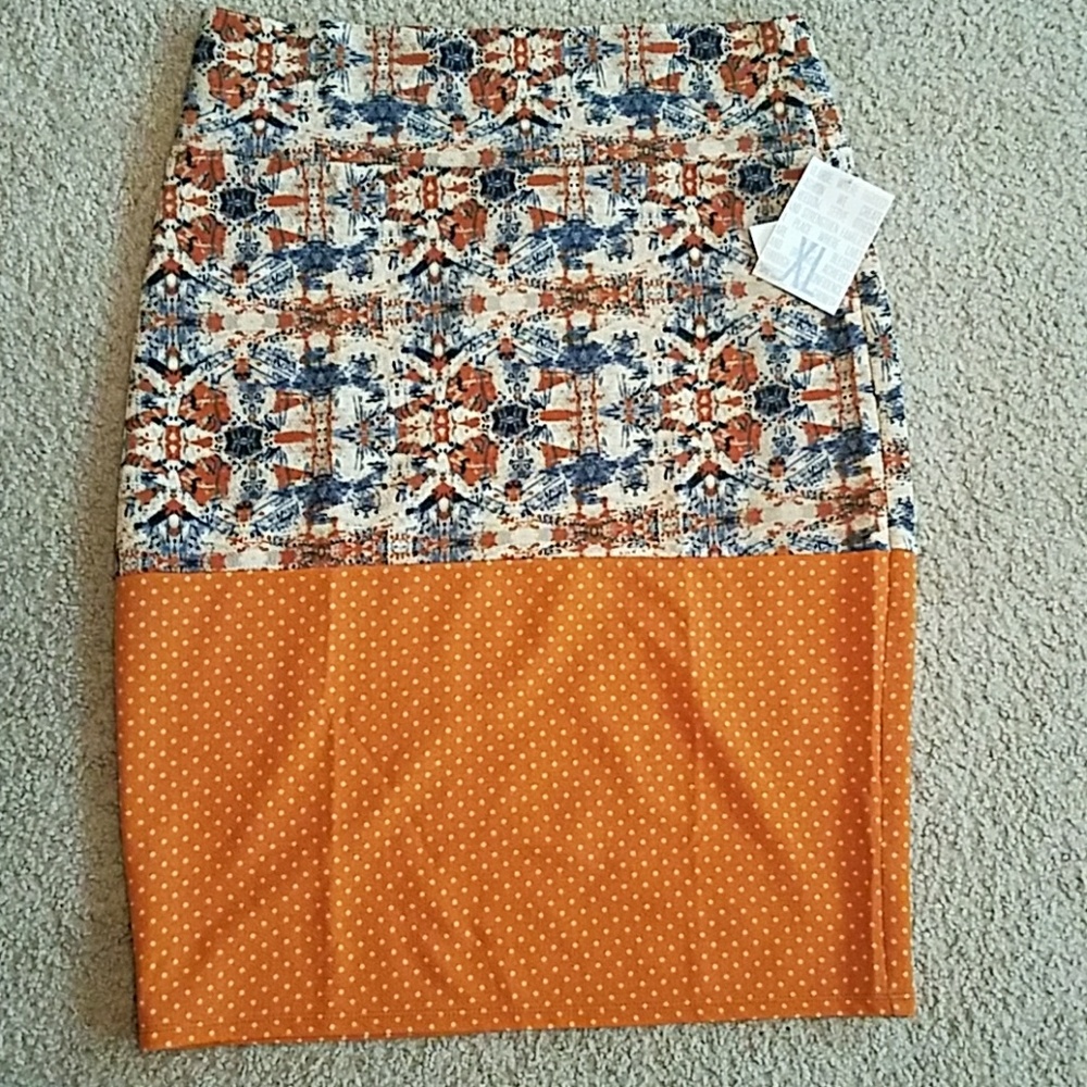 LulaRoe Cassie