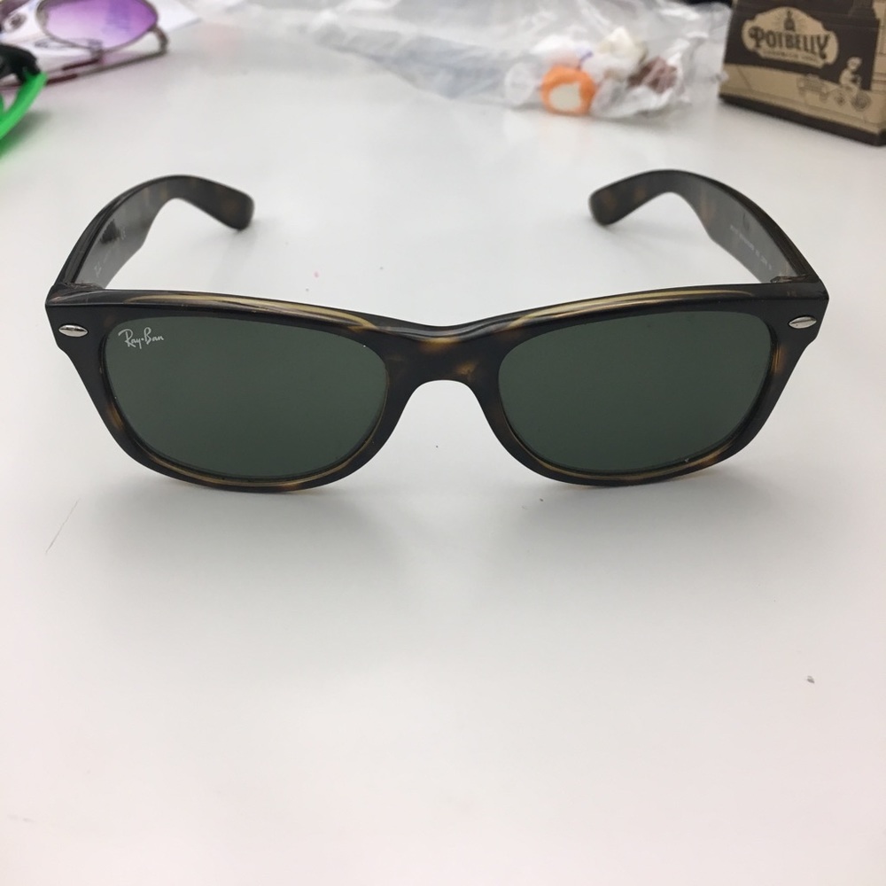 Ray Bans New Wayfarer Sunglasses