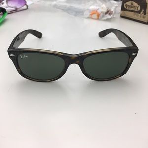 Ray Bans New Wayfarer Sunglasses