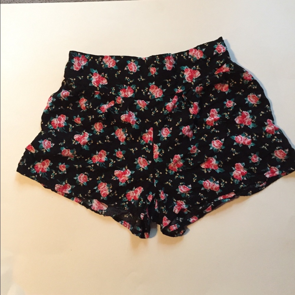 Charlotte Russe floral shorts