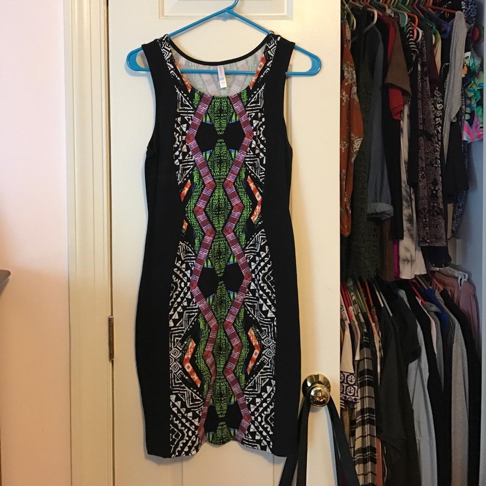 Right black/printed dress