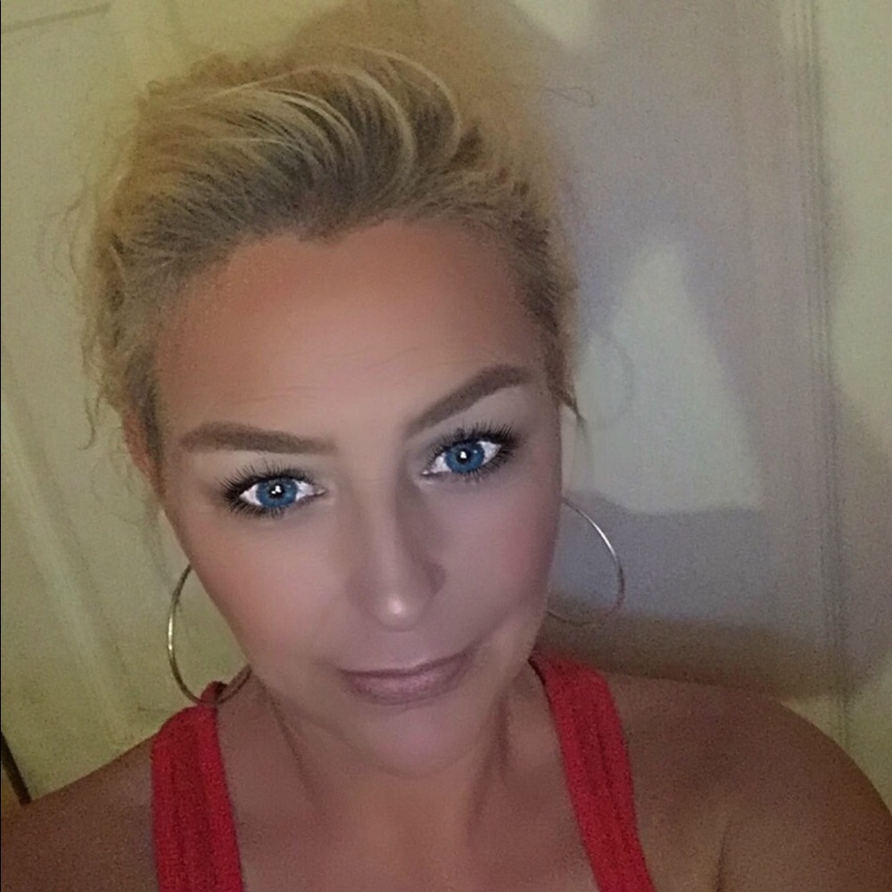 Meet your Posher, Tracey