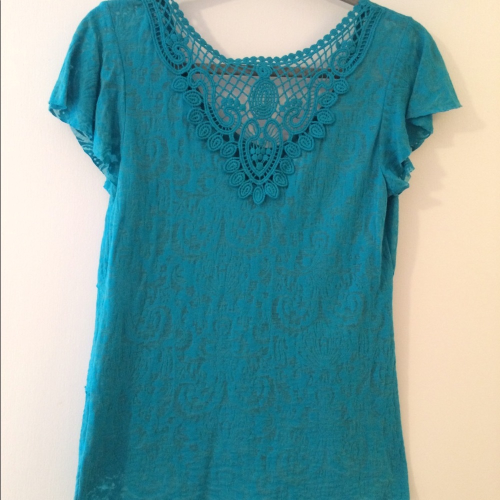 Crochet Back top - Picture 3 of 4