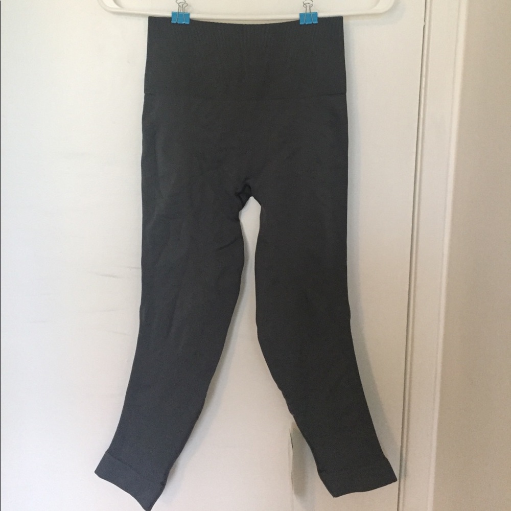 Lululemon Zone In Crop