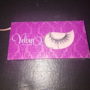 Brand new Velour lashes in THOSE REAL!