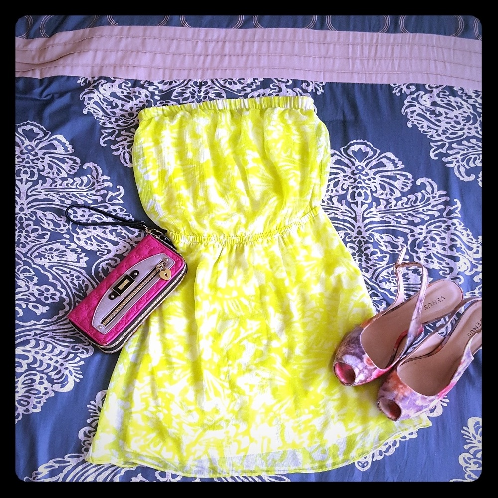 Perfect summer dress from Express!