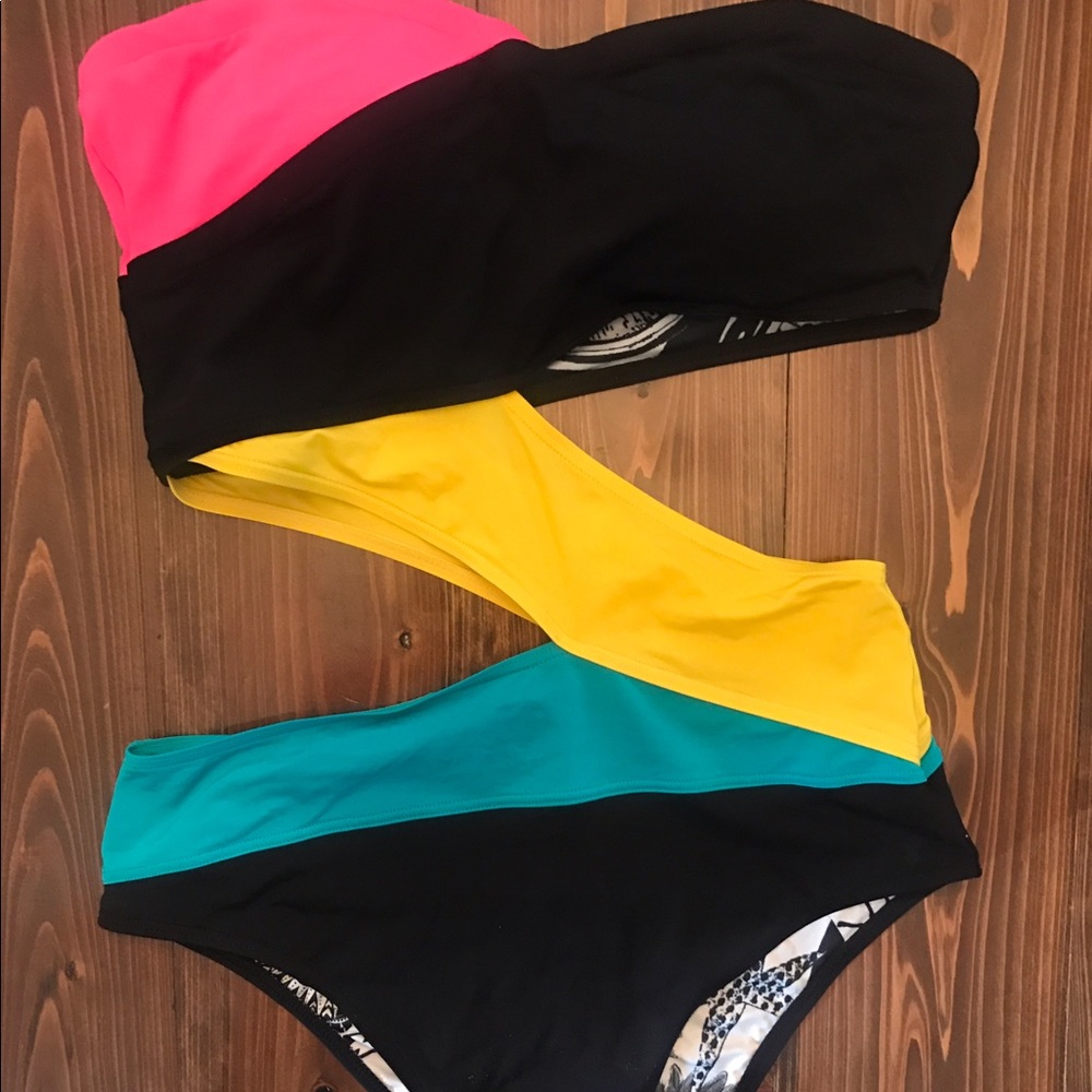 Volcom one piece bathing suit