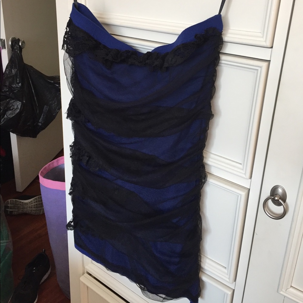 Blue/black lace bodycon dress