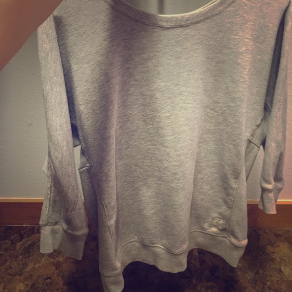 Top - Picture 2 of 4