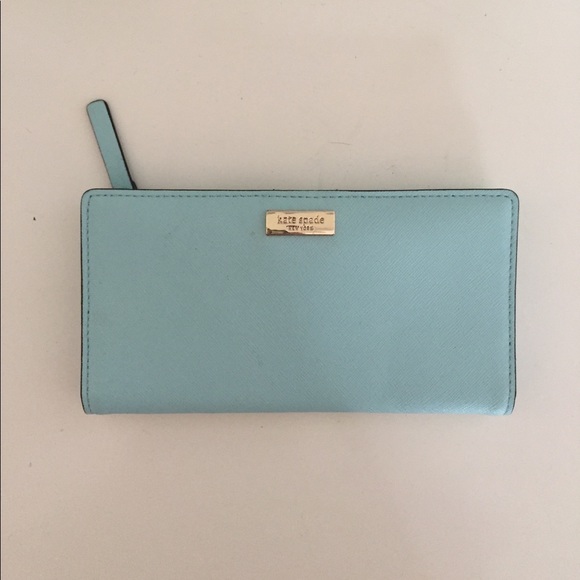 kate spade Handbags - Kate Spade Mint wallet