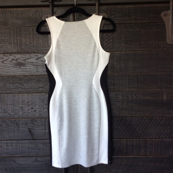 Bar lll dress - Picture 2 of 3