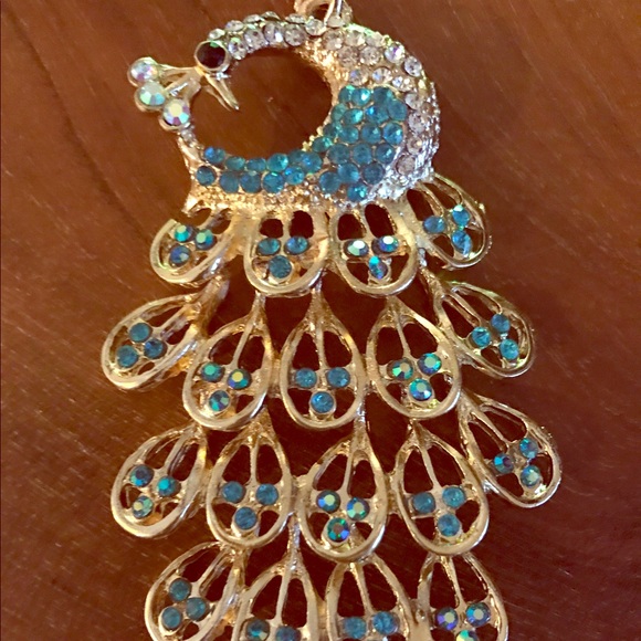 Diamond Peacock Key Chain - Picture 2 of 2