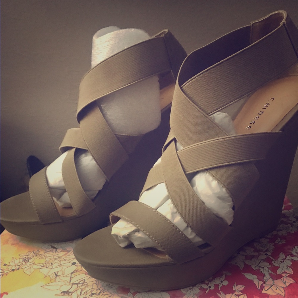 **Brand New** Chinese Laundry Moonlight Wedges